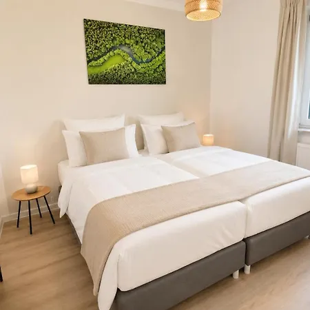 Zentrale In - Ideal Fuer 4 Personen Mit Boxspringbetten, Kueche, Balkon, Self Check-in Apartamento *